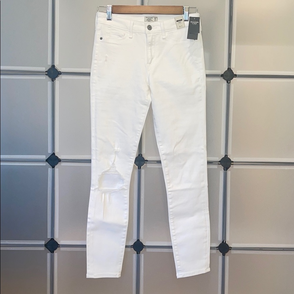 Abercrombie & Fitch Harper Low Rise Ankle Jeans